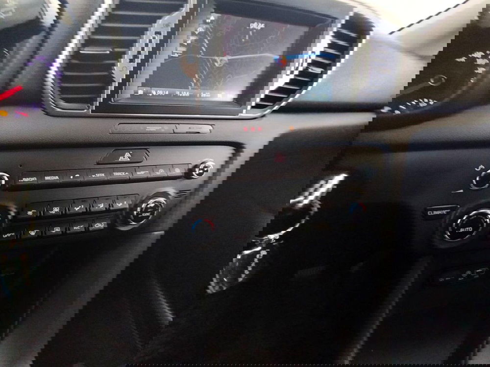 Kia Sportage usata a Como (18)