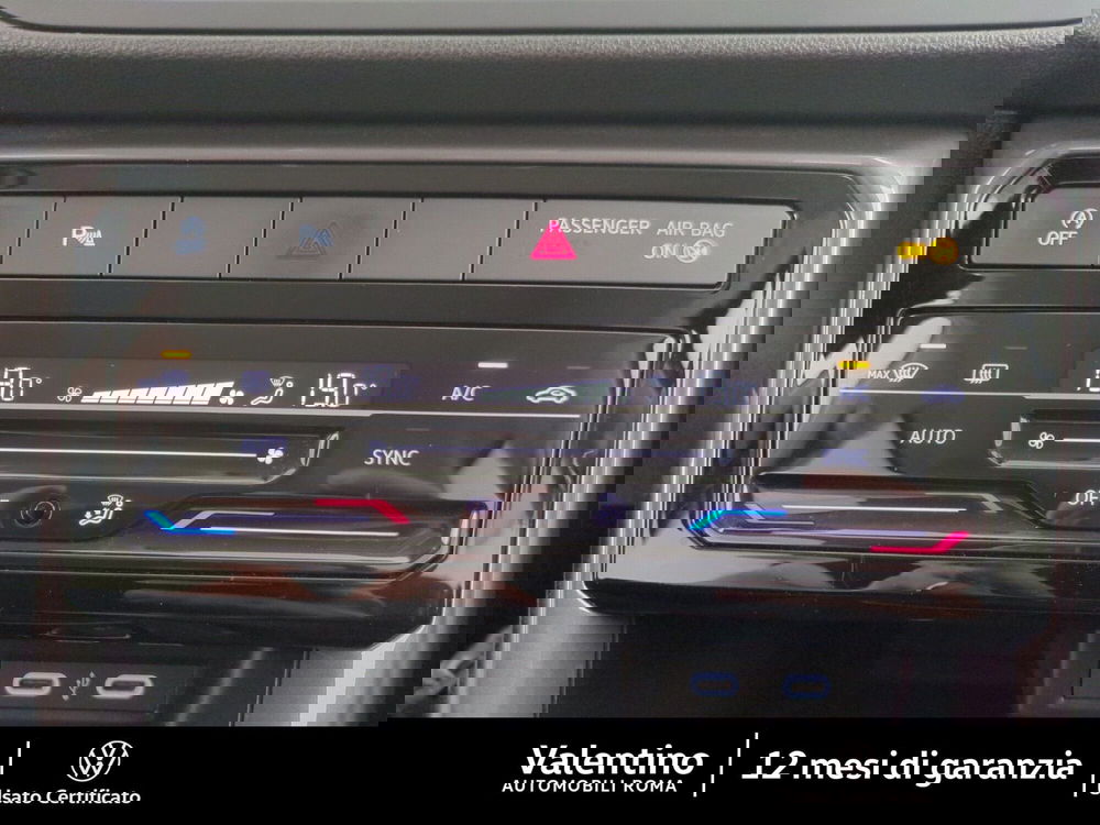 Volkswagen T-Cross usata a Roma (17)