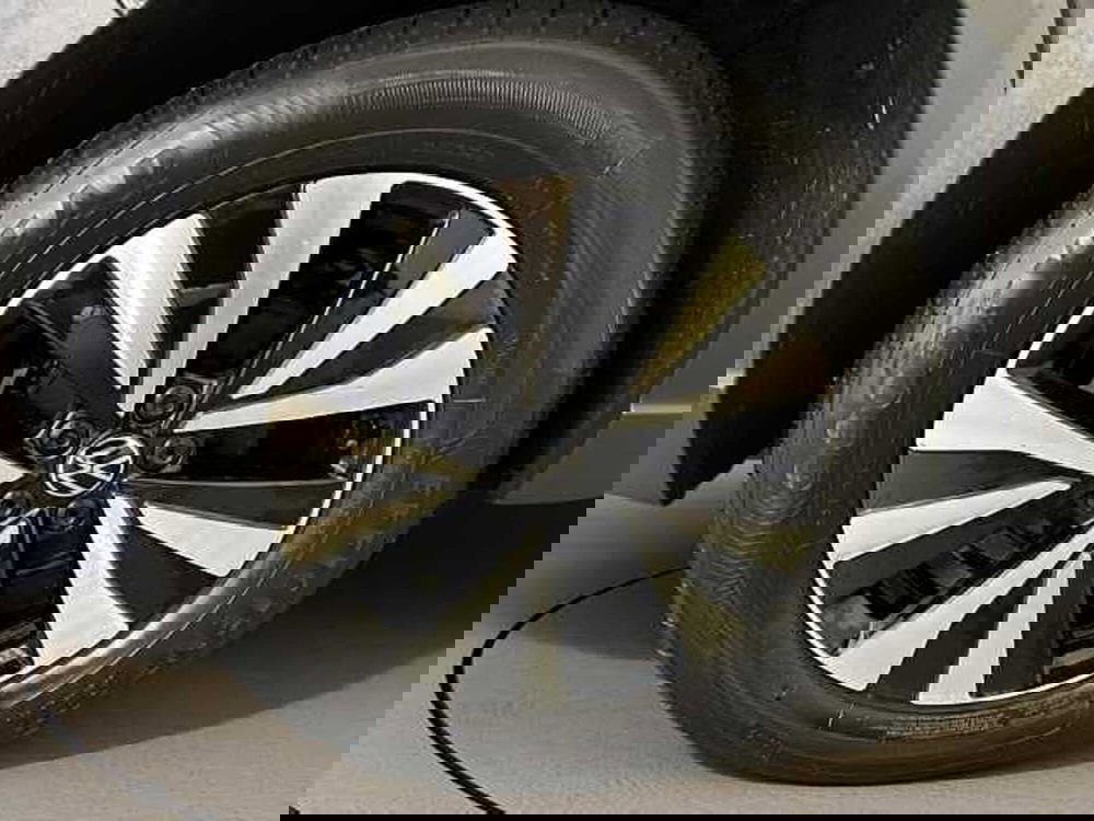 Volkswagen Taigo usata a Roma (7)