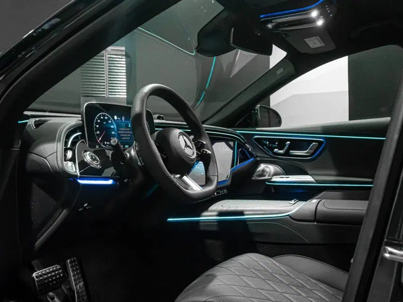 Mercedes-Benz Classe E nuova a Ancona (13)