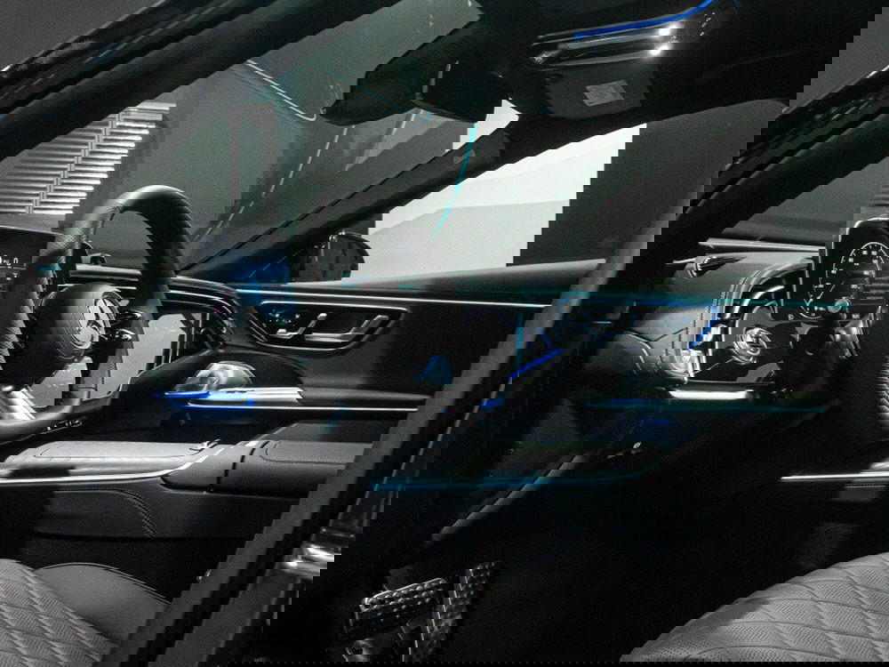 Mercedes-Benz Classe E nuova a Ancona (13)