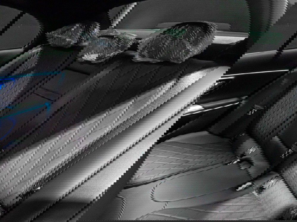 Mercedes-Benz Classe E nuova a Ancona (15)