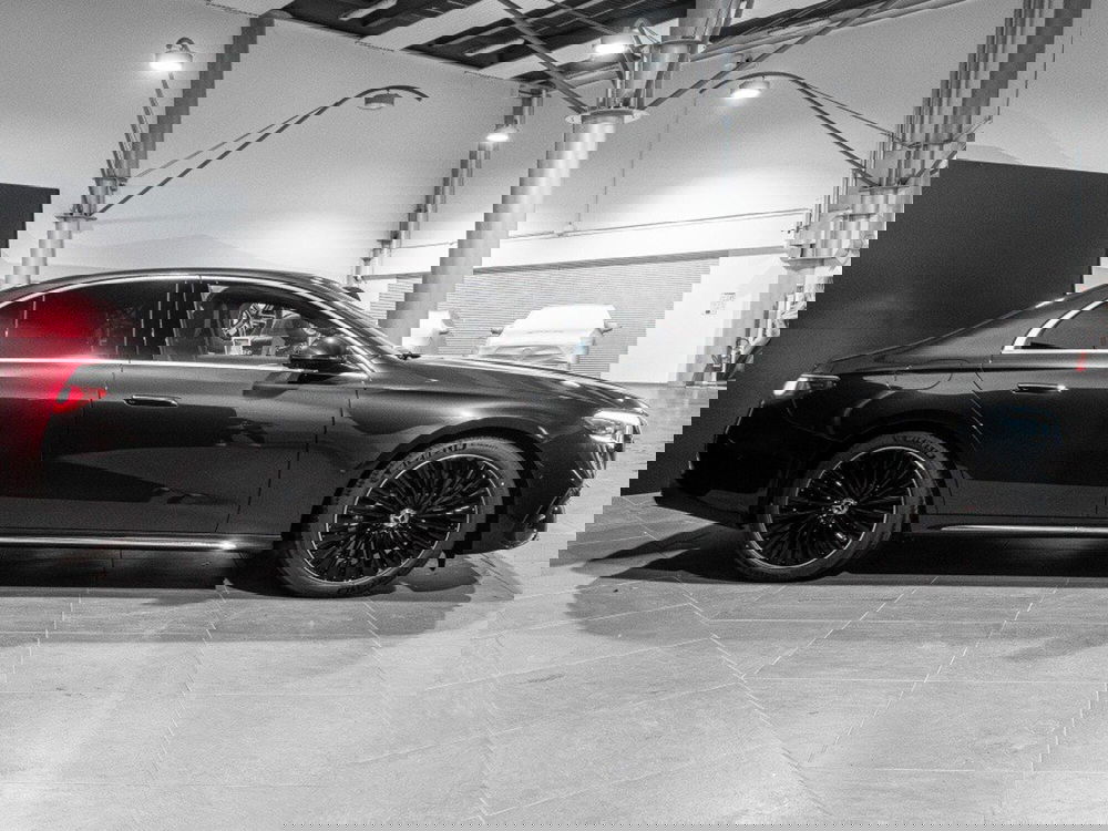 Mercedes-Benz Classe E nuova a Ancona (4)