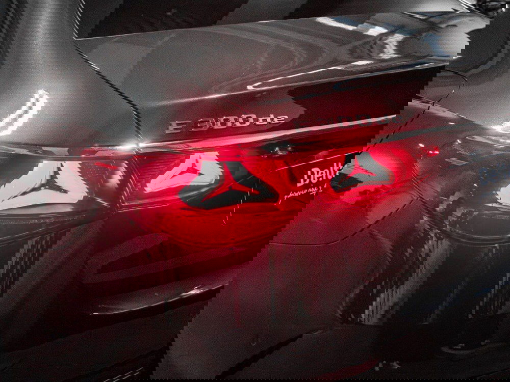 Mercedes-Benz Classe E nuova a Ancona (8)