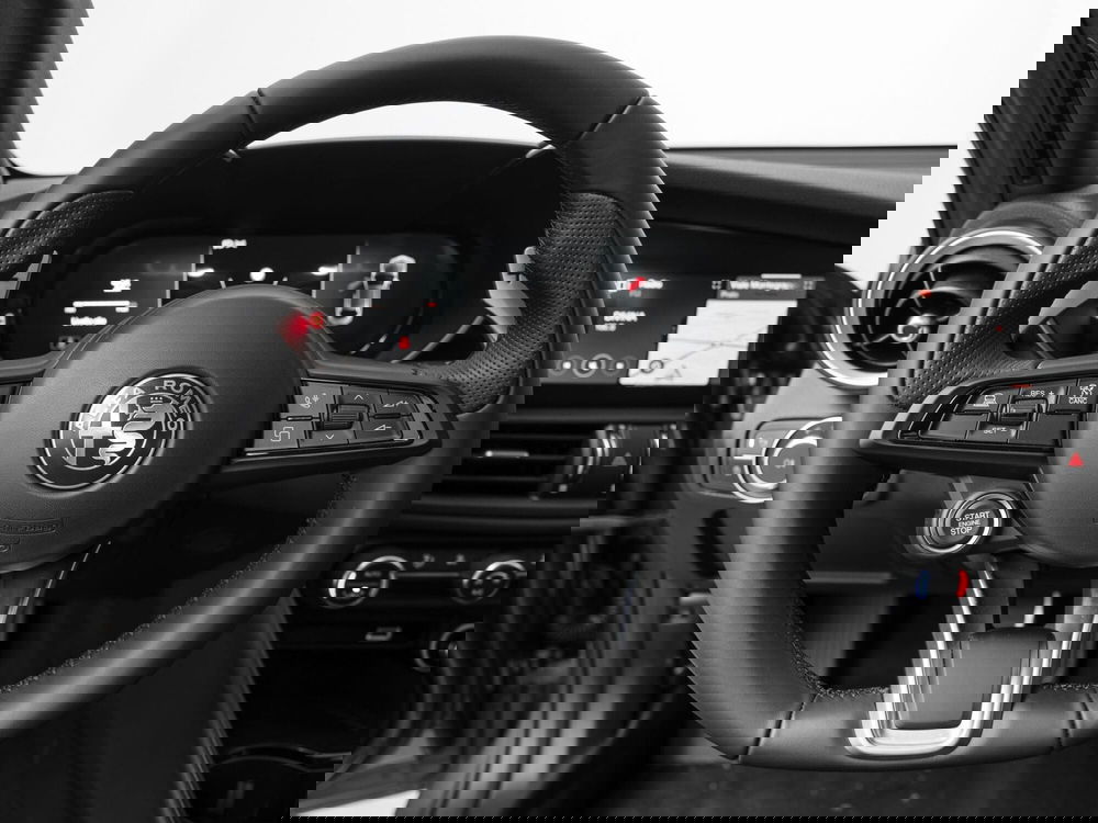 Alfa Romeo Giulia nuova a Prato (5)