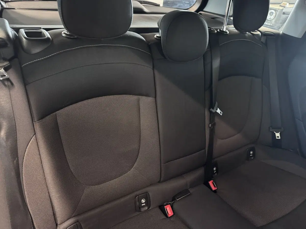 MINI Mini Clubman usata a Messina (10)