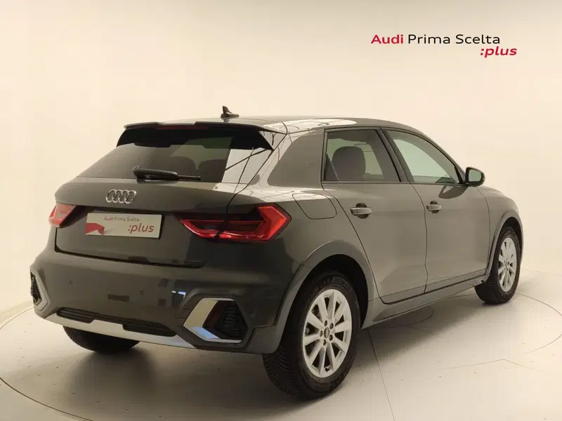 Audi A1 allstreet usata a Avellino (7)