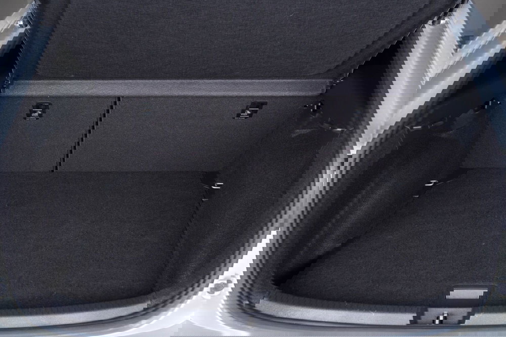 Volkswagen Taigo usata a Perugia (8)