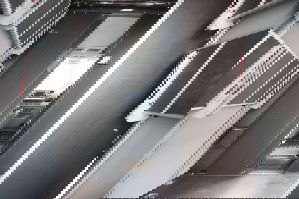 Volkswagen Veicoli Commerciali Crafter Furgone usata a Torino (10)