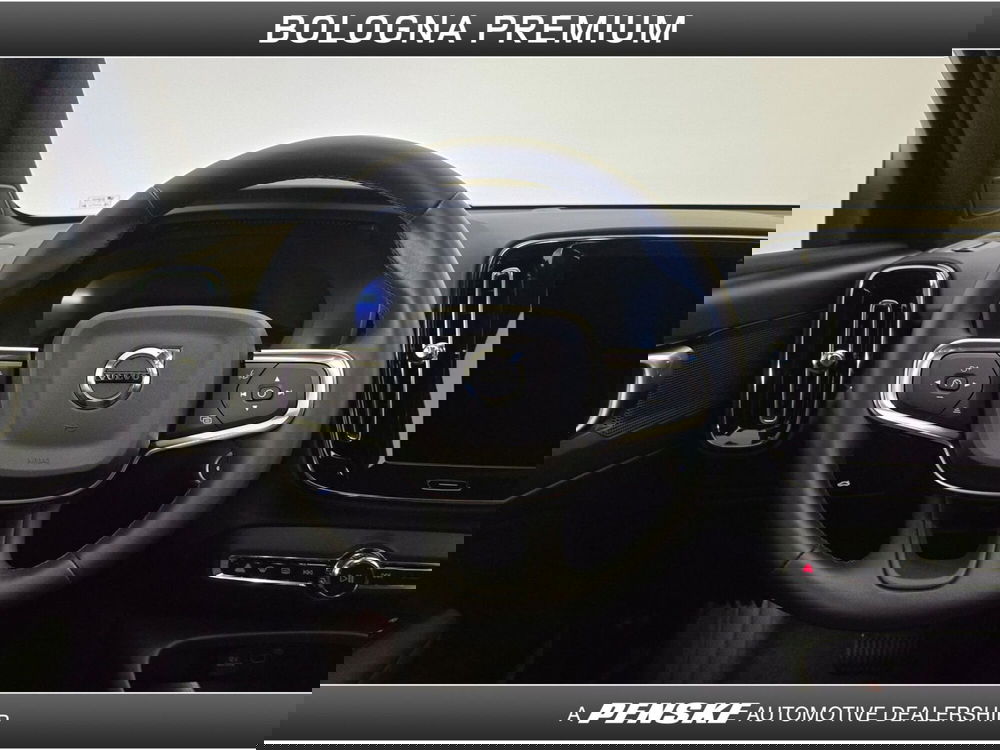 Volvo XC40 usata a Bologna (16)