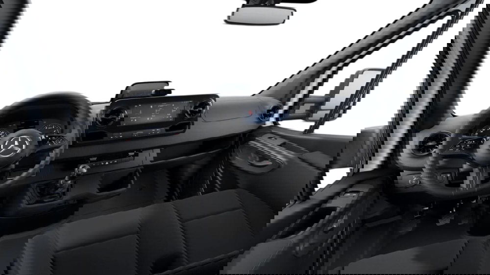 Mercedes-Benz Sprinter nuova a Milano (5)