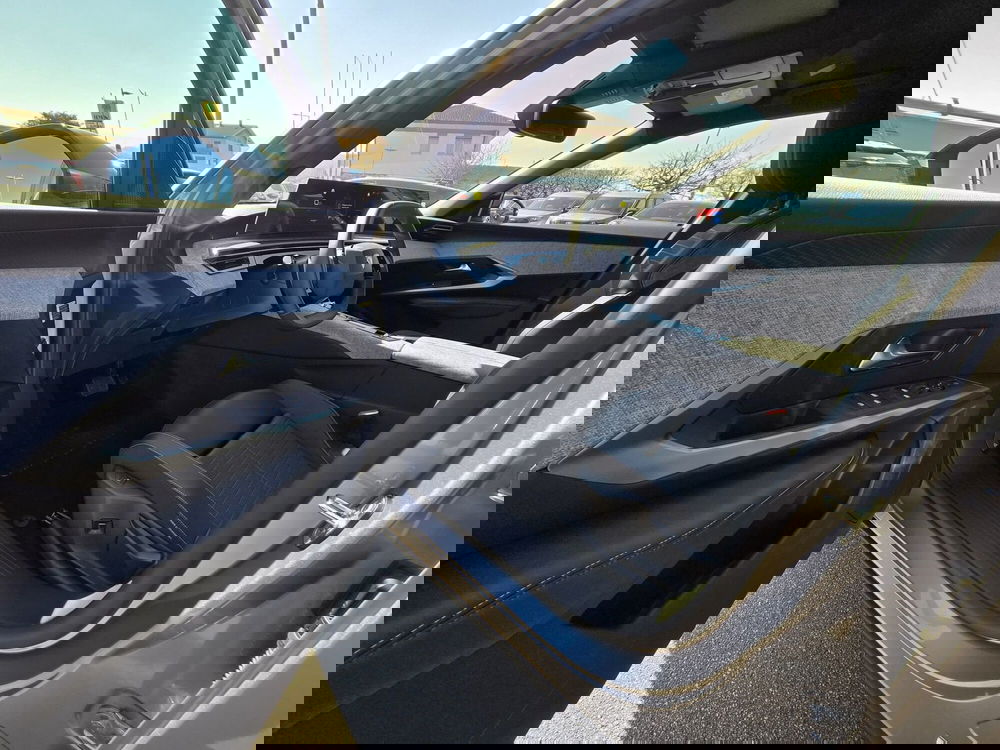 Peugeot 3008 nuova a Treviso (5)