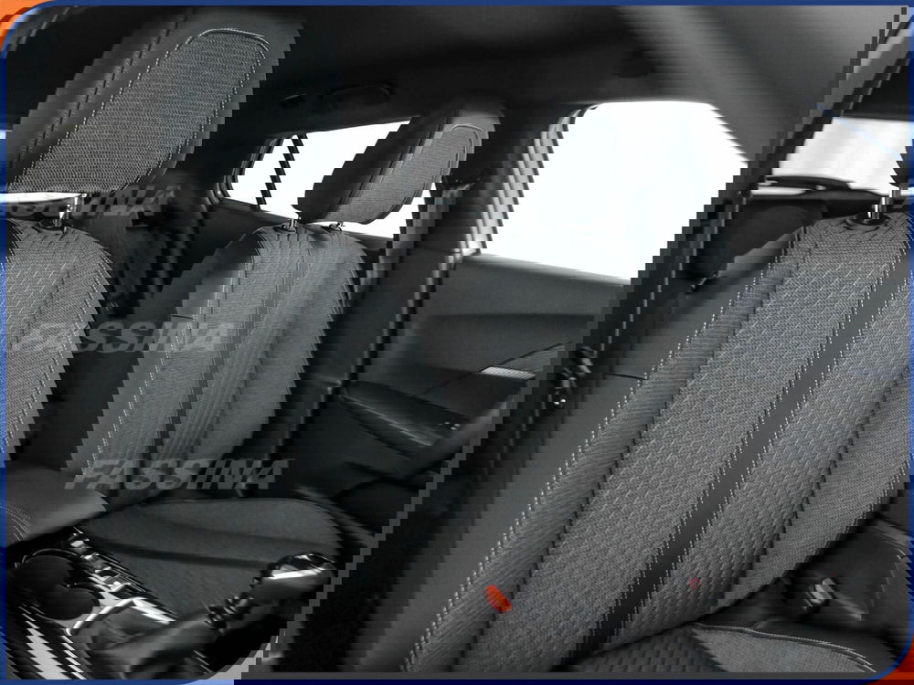 Peugeot 2008 usata a Milano (13)