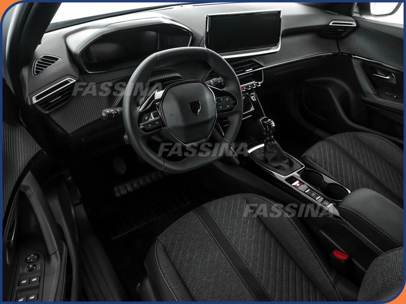 Peugeot 2008 usata a Milano (9)