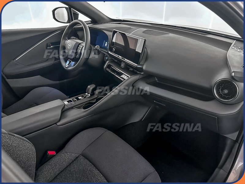Toyota Toyota C-HR nuova a Milano (12)
