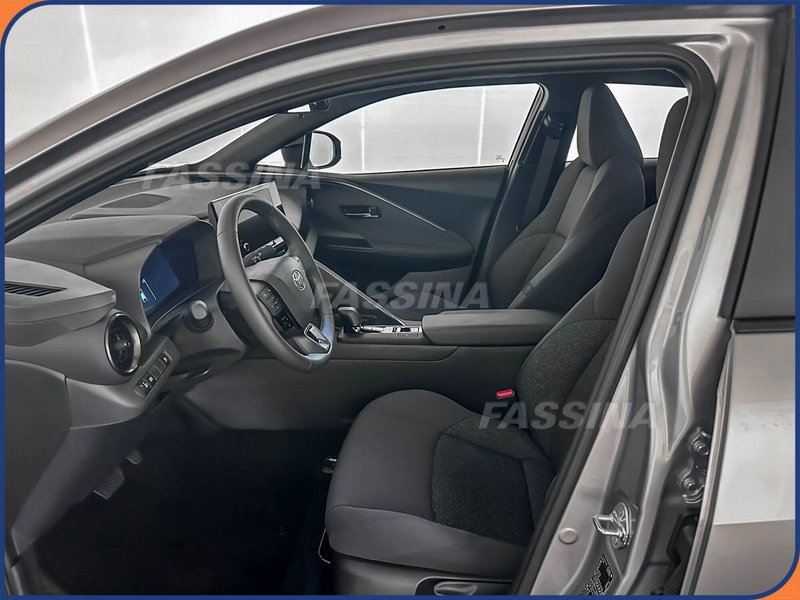 Toyota Toyota C-HR nuova a Milano (9)