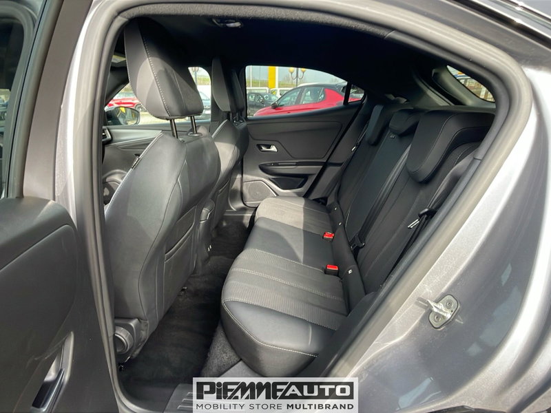 Opel Mokka usata a Piacenza (10)