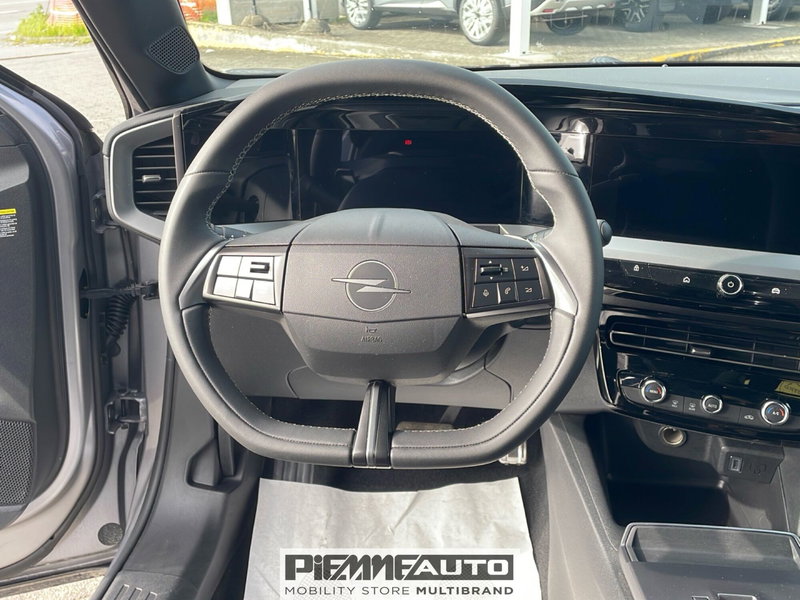 Opel Mokka usata a Piacenza (14)