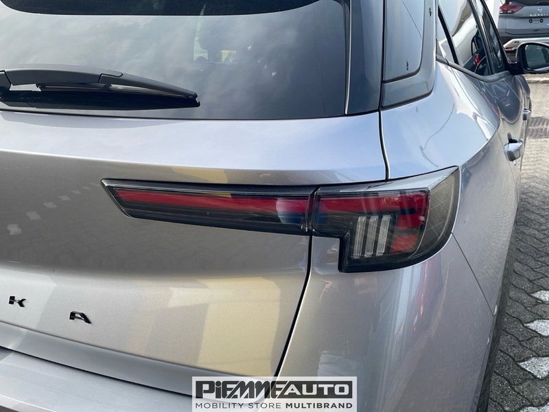 Opel Mokka usata a Piacenza (17)