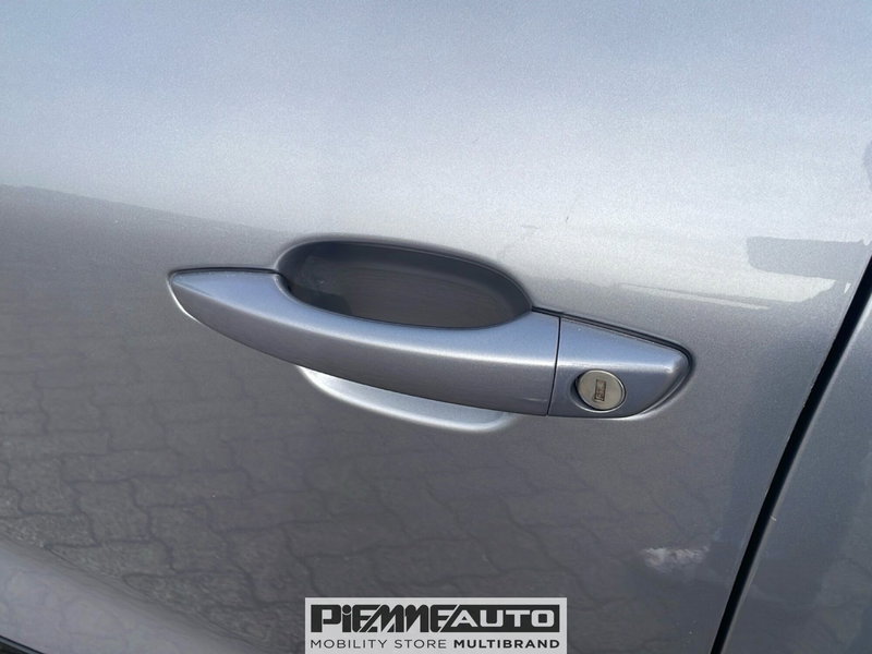 Opel Mokka usata a Piacenza (18)