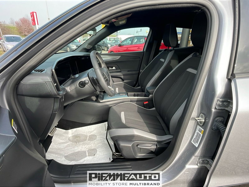 Opel Mokka usata a Piacenza (9)
