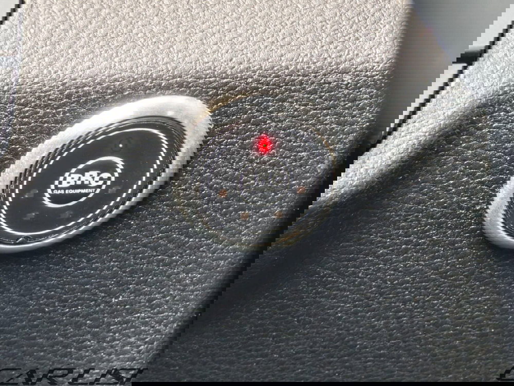 Kia Stonic usata a Foggia (12)