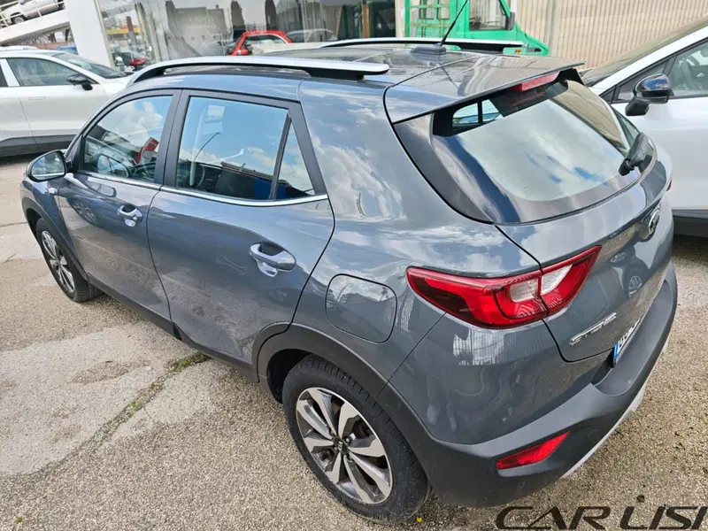 Kia Stonic usata a Foggia (4)
