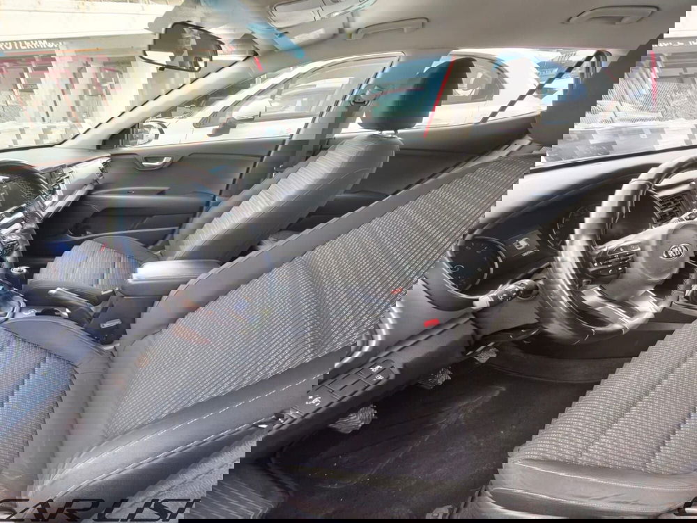 Kia Stonic usata a Foggia (7)