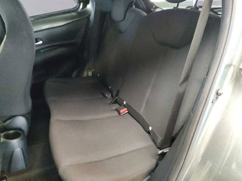 Toyota Aygo X usata a Milano (13)