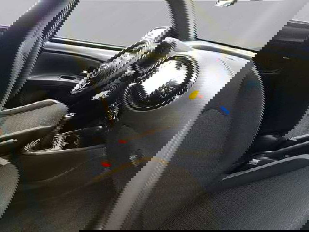 Toyota Aygo X usata a Milano (14)