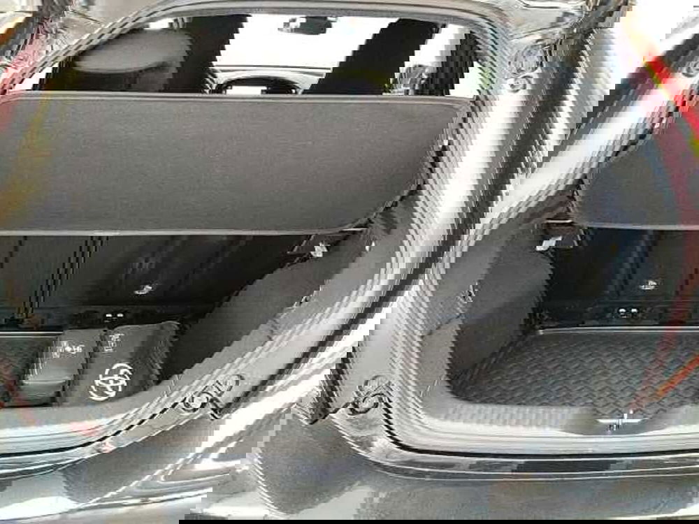 Toyota Aygo X usata a Milano (15)