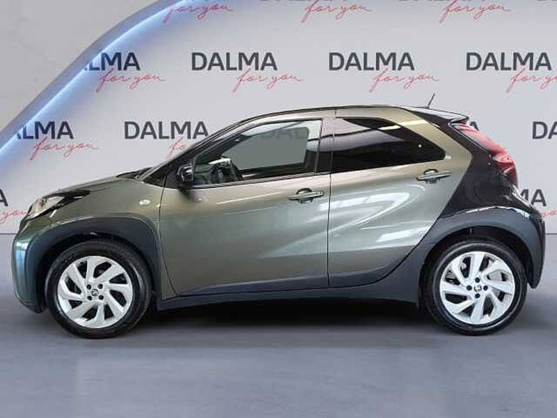 Toyota Aygo X usata a Milano (2)