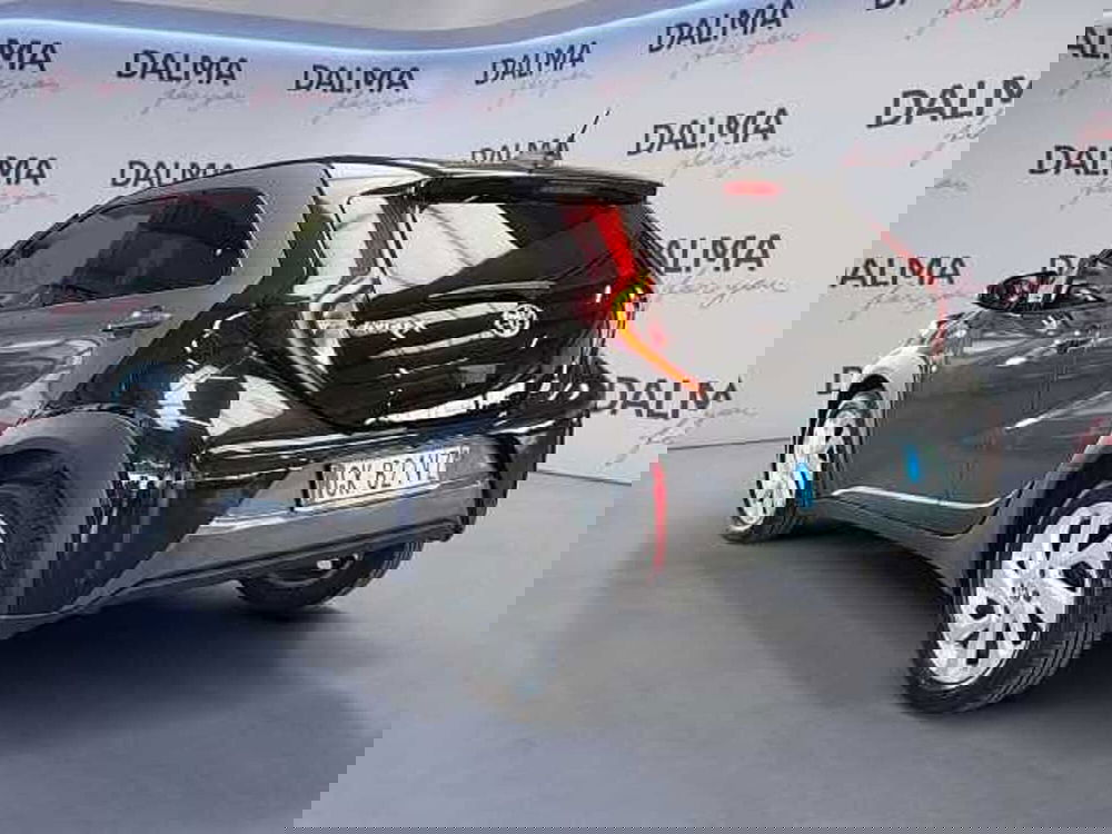 Toyota Aygo X usata a Milano (3)