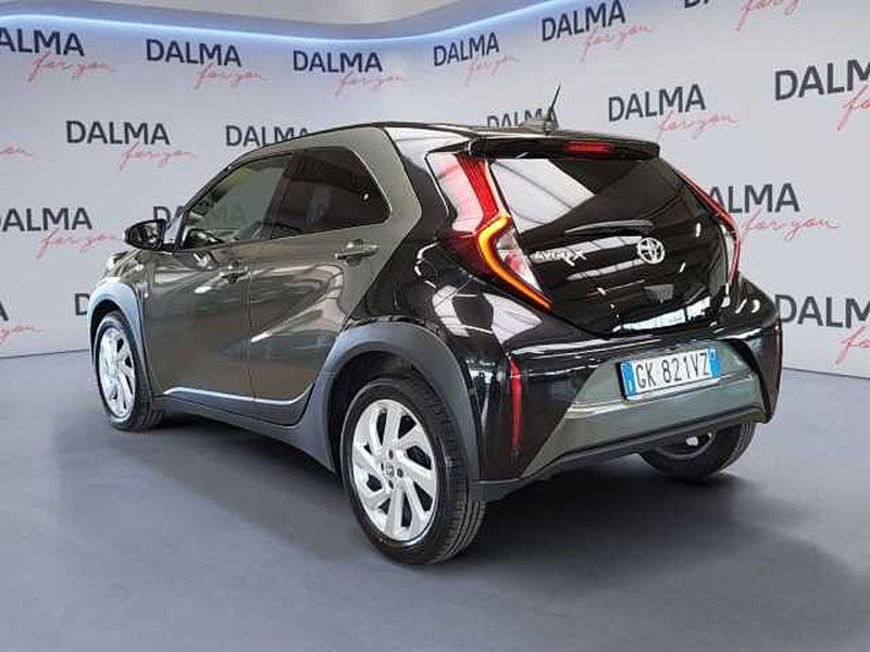 Toyota Aygo X usata a Milano (3)