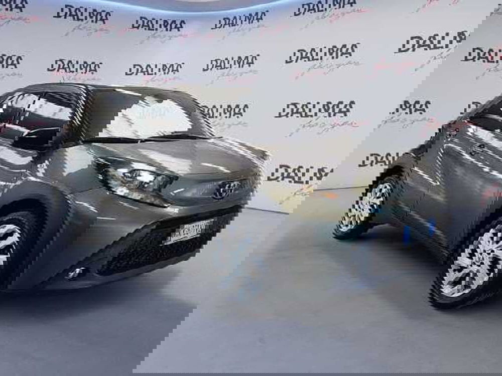 Toyota Aygo X usata a Milano (7)