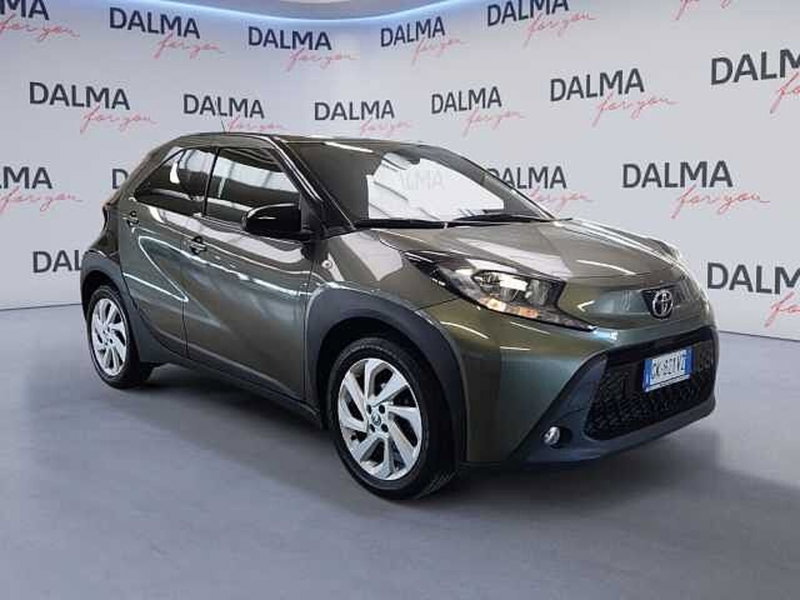 Toyota Aygo X usata a Milano (7)