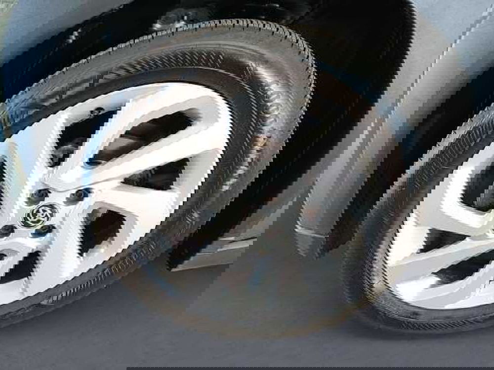 Toyota Aygo X usata a Milano (9)