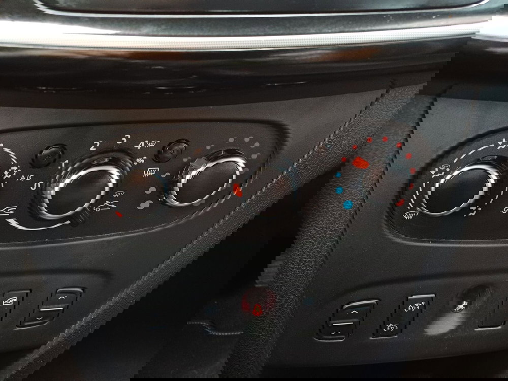 Dacia Sandero usata a Modena (17)