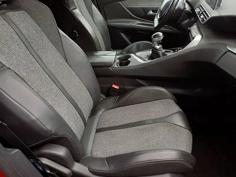 Peugeot 3008 usata a Modena (10)