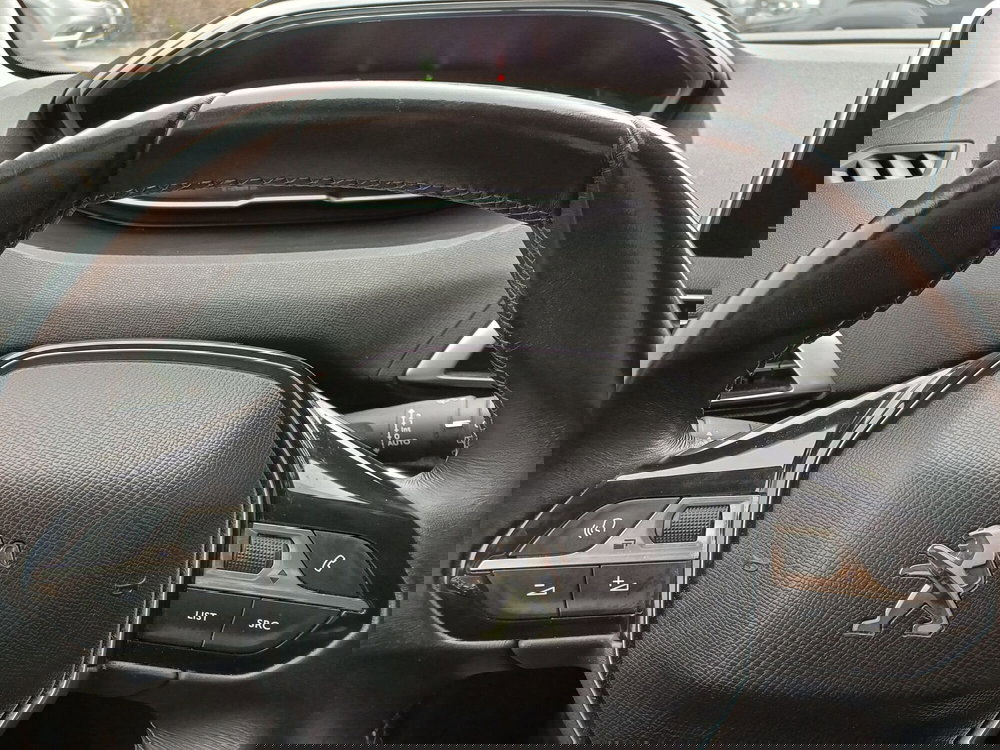 Peugeot 3008 usata a Modena (13)
