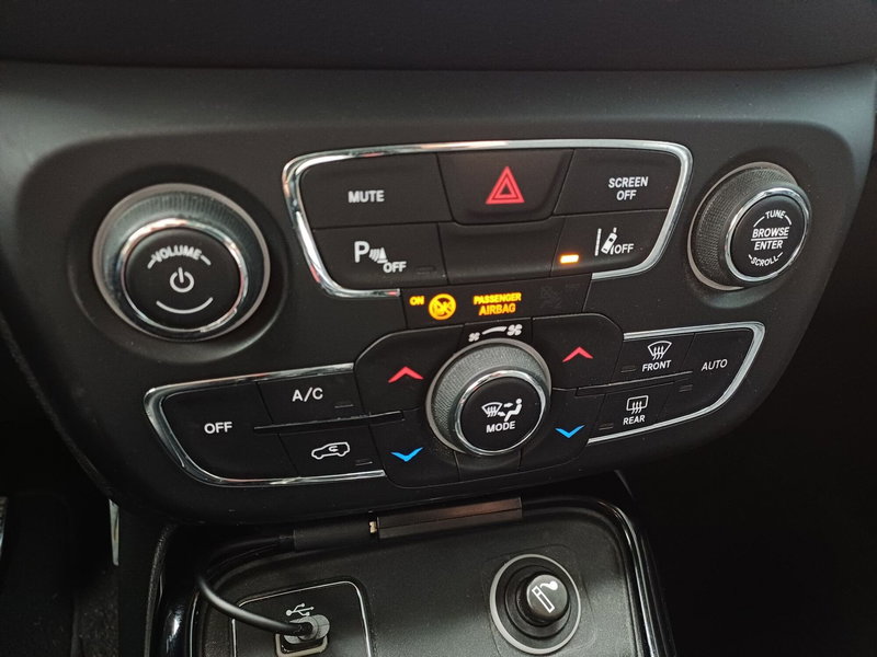 Jeep Compass usata a Modena (16)
