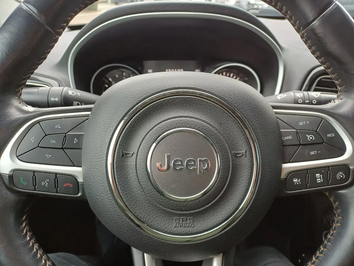 Jeep Compass usata a Modena (20)