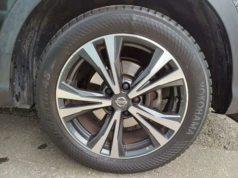 Nissan Qashqai usata a Modena (7)