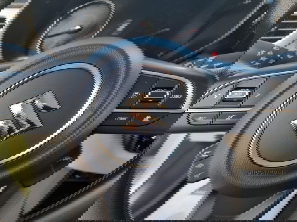 Suzuki Swift nuova a L'Aquila (13)