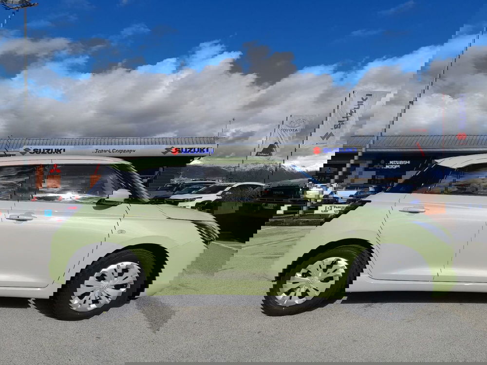 Suzuki Swift nuova a L'Aquila (2)