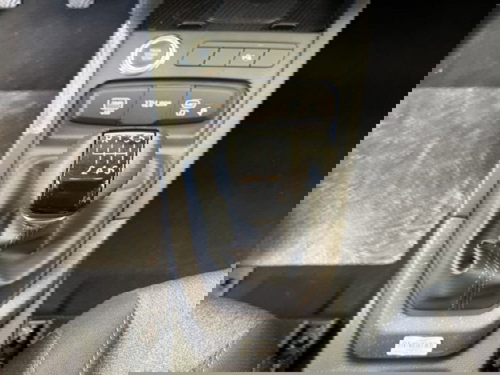 Kia Stonic nuova a Perugia (19)