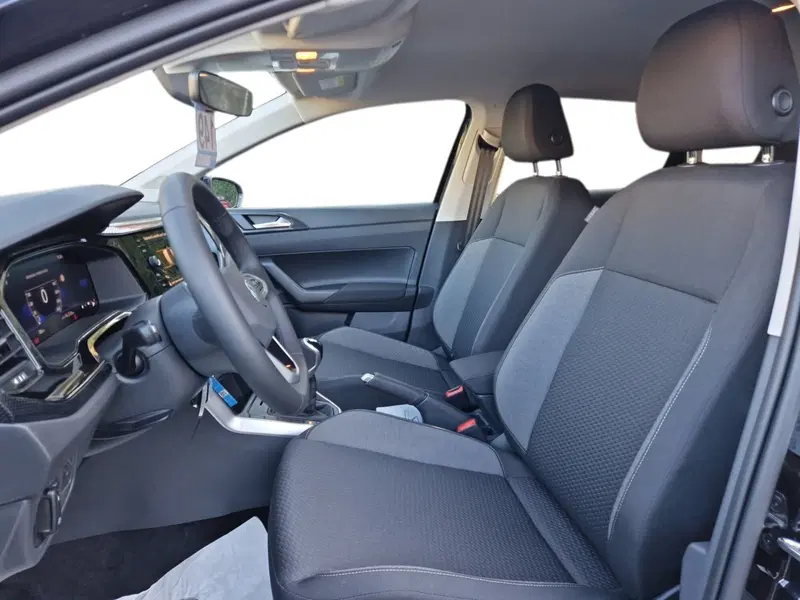 Volkswagen Polo nuova a Siena (11)