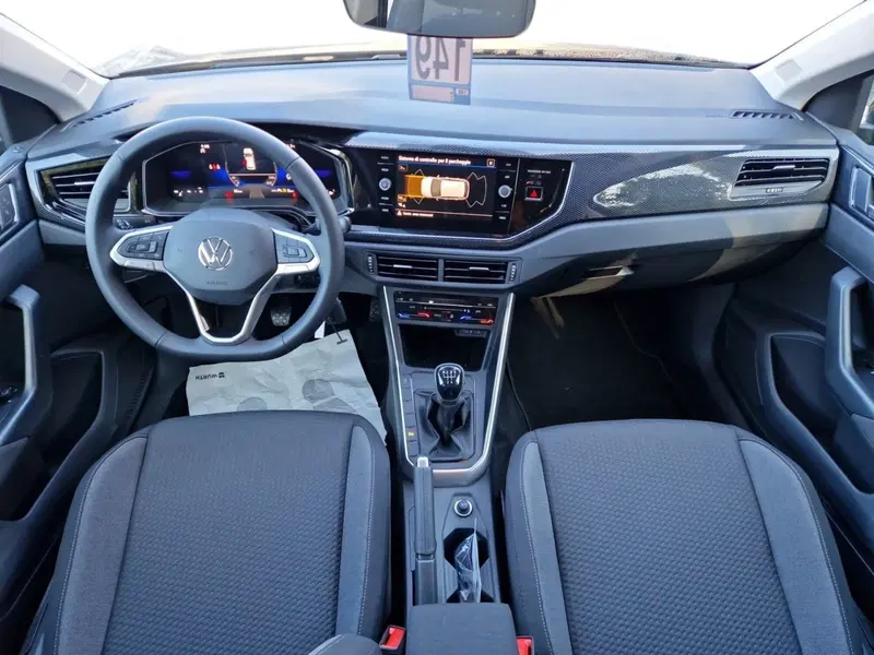 Volkswagen Polo nuova a Siena (13)