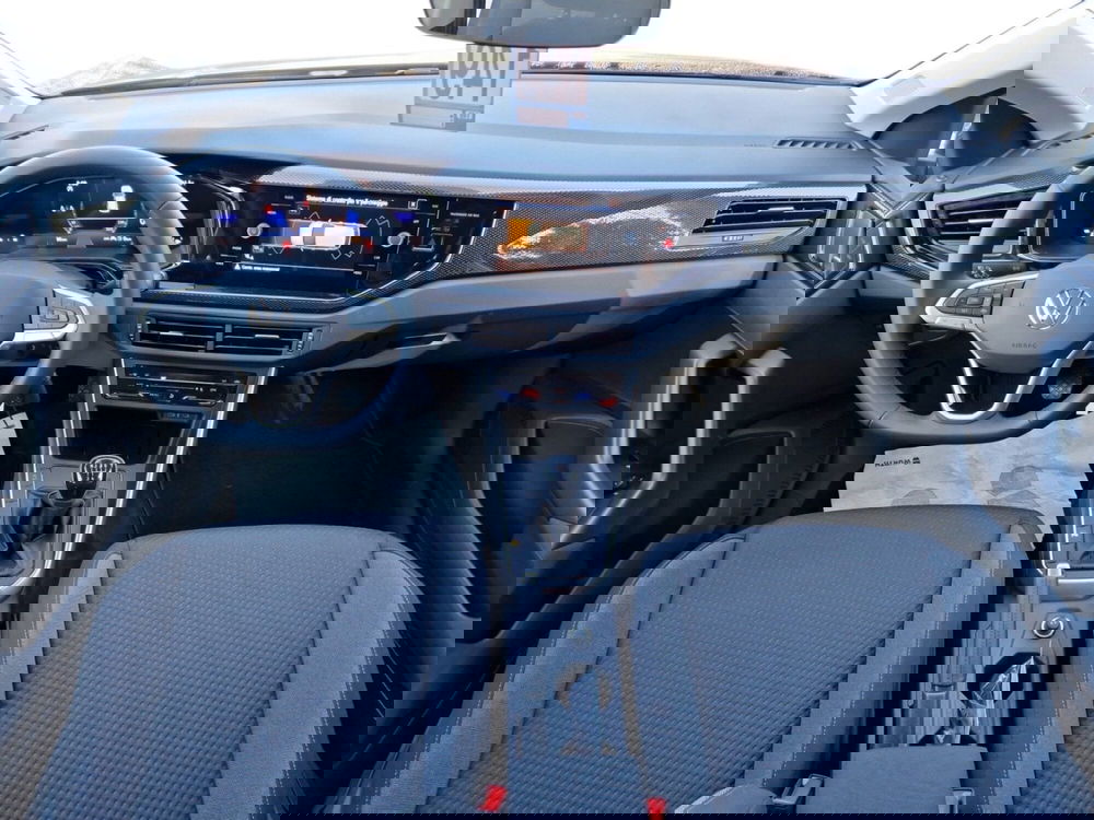 Volkswagen Polo nuova a Siena (13)