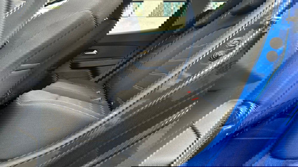 Dacia Duster usata a Padova (15)